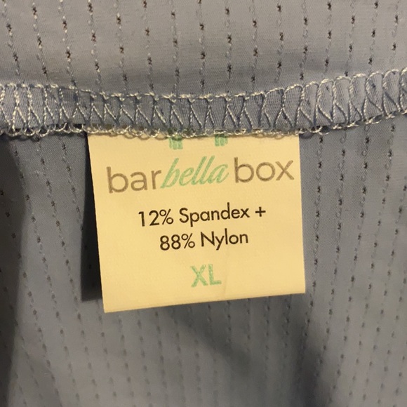 Barbella Box Hooded Muscle Tank - Picture 4 of 5